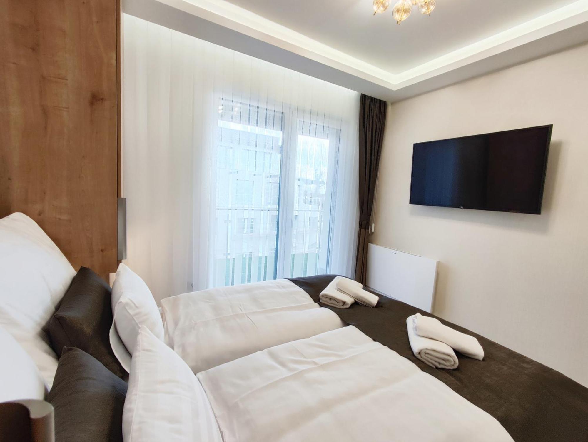 Royal Martin'S Apartment Keszthely Εξωτερικό φωτογραφία